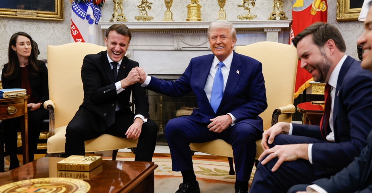 Ανοιχτή σύγκρουση Τραμπ με Μακρόν: Από το «bromance» στο μπρα-ντε-φερ με απειλές, προσβολές, fake news και ιδιωτικά μηνύματα στη... φόρα