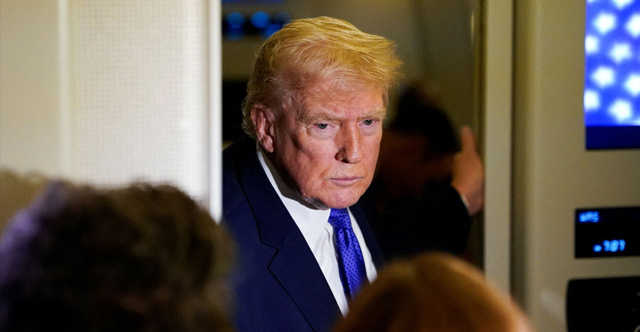 Ο Τραμπ άφησε ανοιχτό το ενδεχόμενο για ένα περιορισμένο πλήγμα στο Ιράν: «Το σκέφτομαι»