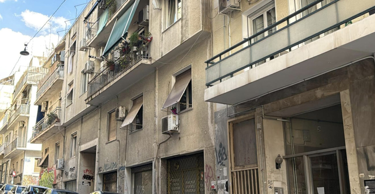 Σεξουαλική επίθεση σε 25χρονη ΑΜΕΑ στην Κυψέλη: Η μητέρα είδε στην κάμερα την κακοποίηση, κυνήγησε τον δράστη με μαχαίρι