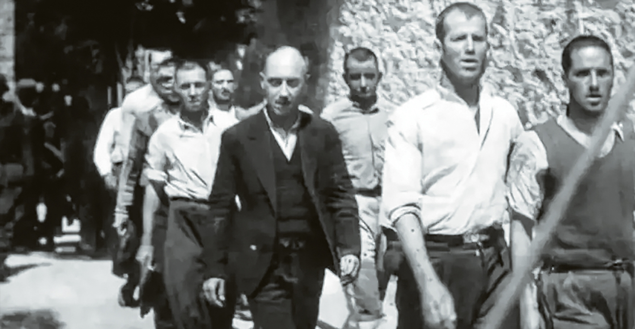 Από την Ακροναυπλία στην Καισαριανή: Η τραγική πορεία των κρατουμένων από τις φυλακές της δικτατορίας του Μεταξά στον τόπο του μαρτυρίου τους