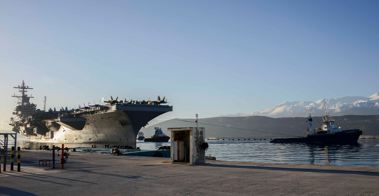 Προσήχθη Γεωργιανός  για κατασκοπεία στη Σούδα