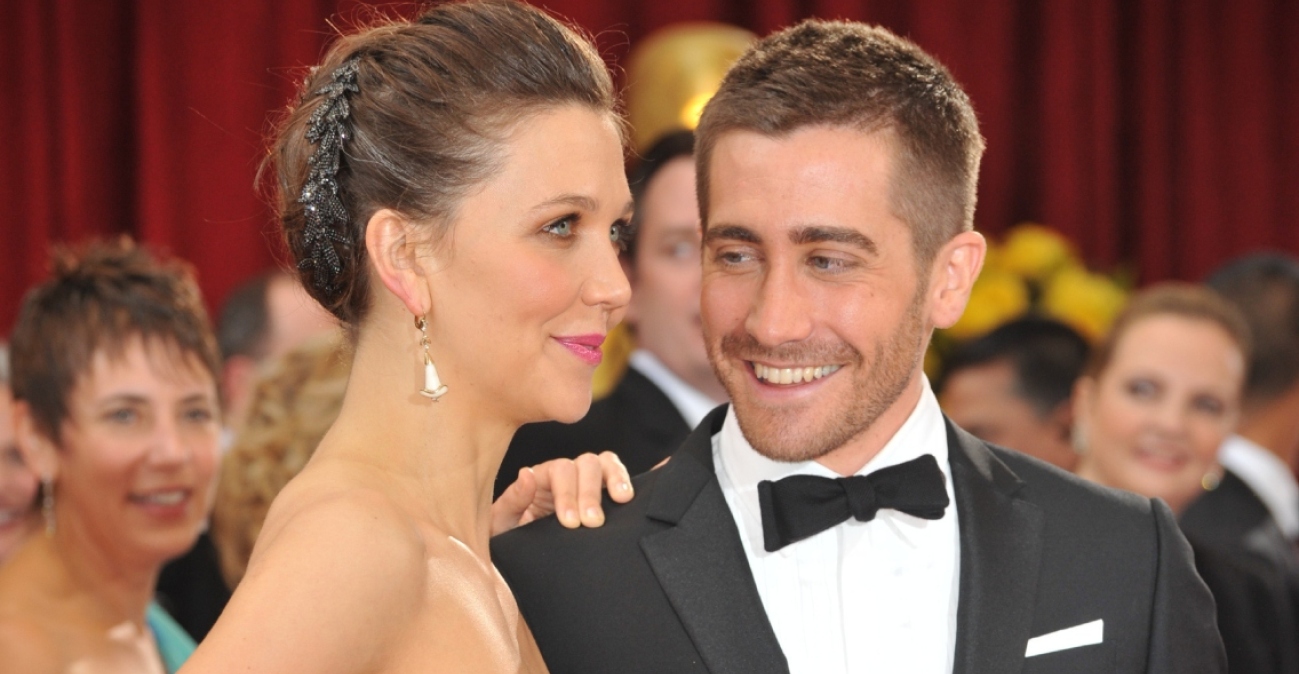 Η Μάγκι Τζίλενχαλ εξομολογήθηκε ότι ζήλευε την επιτυχία του αδερφού της: Ο Τζέικ έγινε αμέσως σταρ, τόνισε