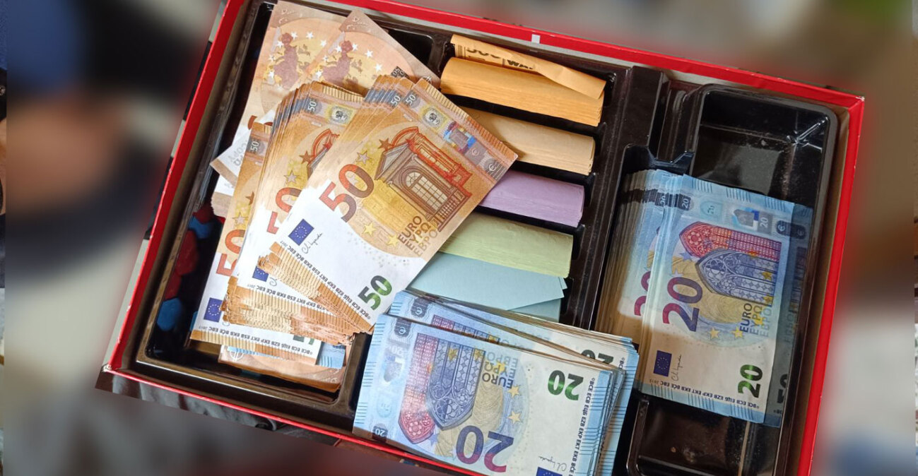 Κατερίνη: Πώς εντοπίστηκε ο 16χρονος παραχαράκτης που ανέβαζε βίντεο κάνοντας αναλήψεις από ATM με κάρτες - κλώνους