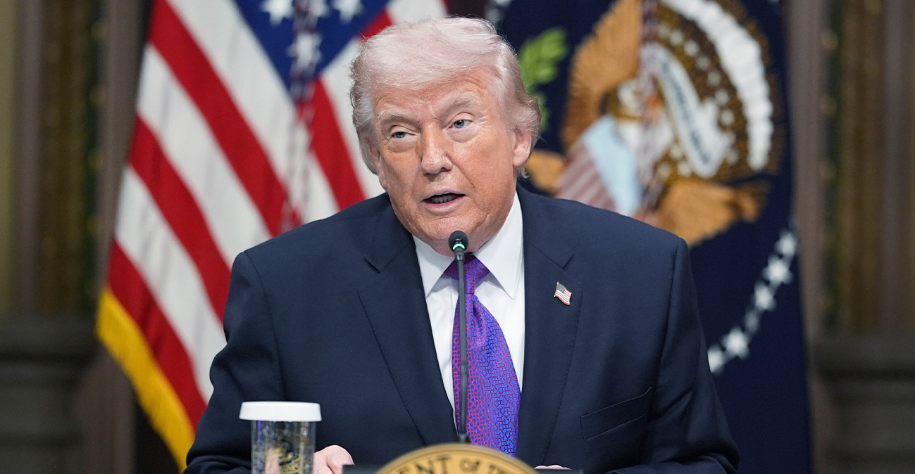 Τραμπ: Καμία συμφωνία με το Ιράν, μόνο παράδοση άνευ όρων και μετά θα επιλέξουμε τον νέο ηγέτη