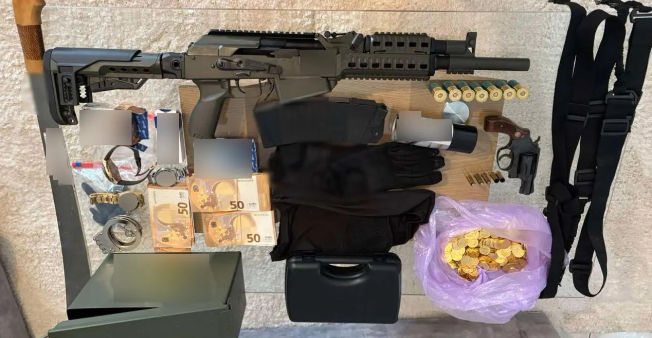 Πώς το ελληνικό FBI έφτασε στα ίχνη της πιο ισχυρής οικογένειας Ρομά για την απάτη - μαμούθ με χρυσές λίρες στη Λάρισα