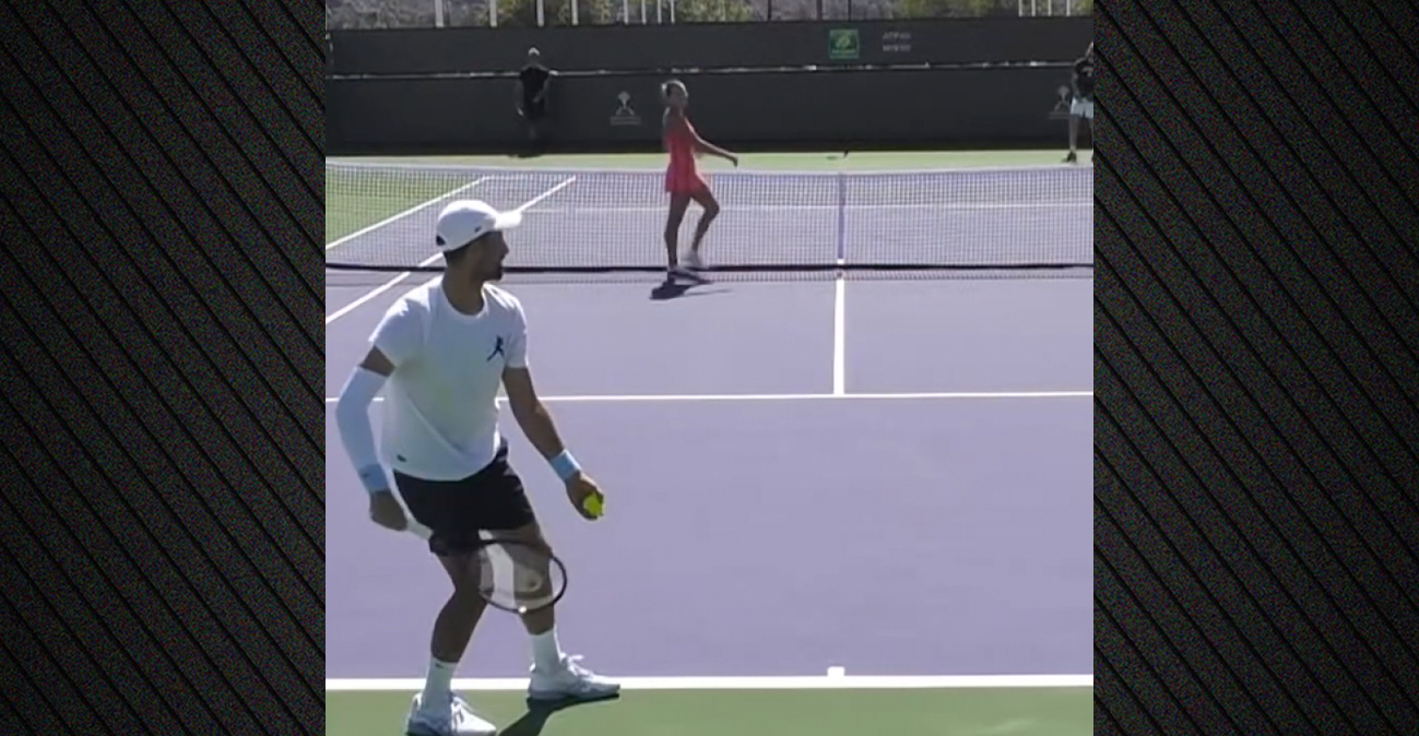 Αρίνα Σαμπαλένκα: Έκανε πασαρέλα στην προπόνηση του Νόβακ Τζόκοβιτς