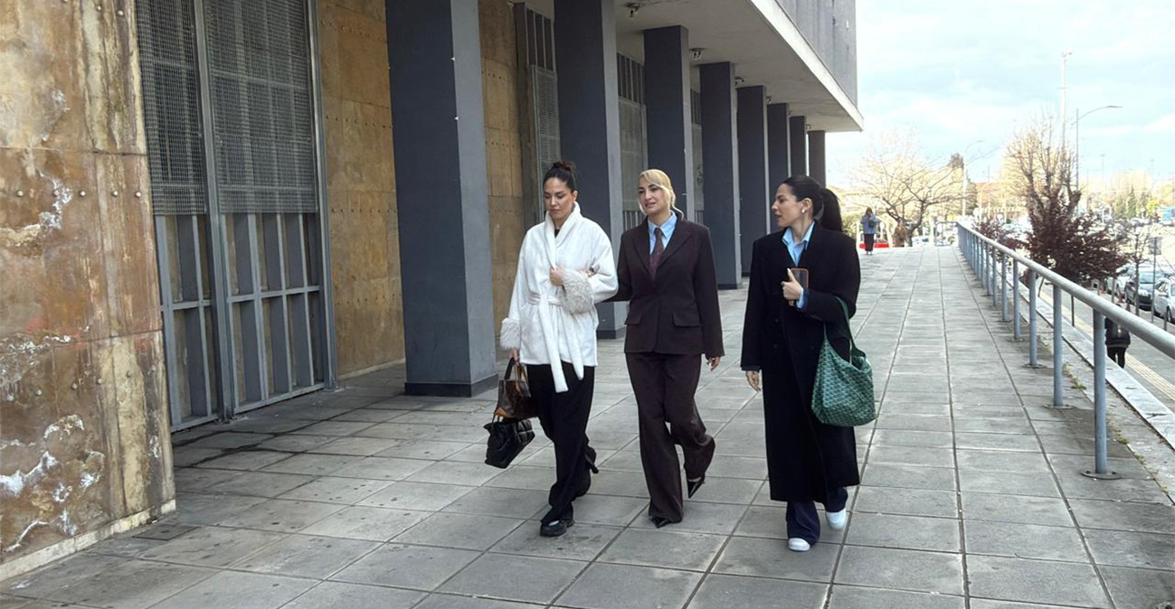 Για πρώτη φορά θα παίξει σήμερα στο δικαστήριο το revenge porn σε βάρος της Τούνη: «Είναι πολύ δύσκολη ημέρα, δεν ήθελα να το ξαναδώ»