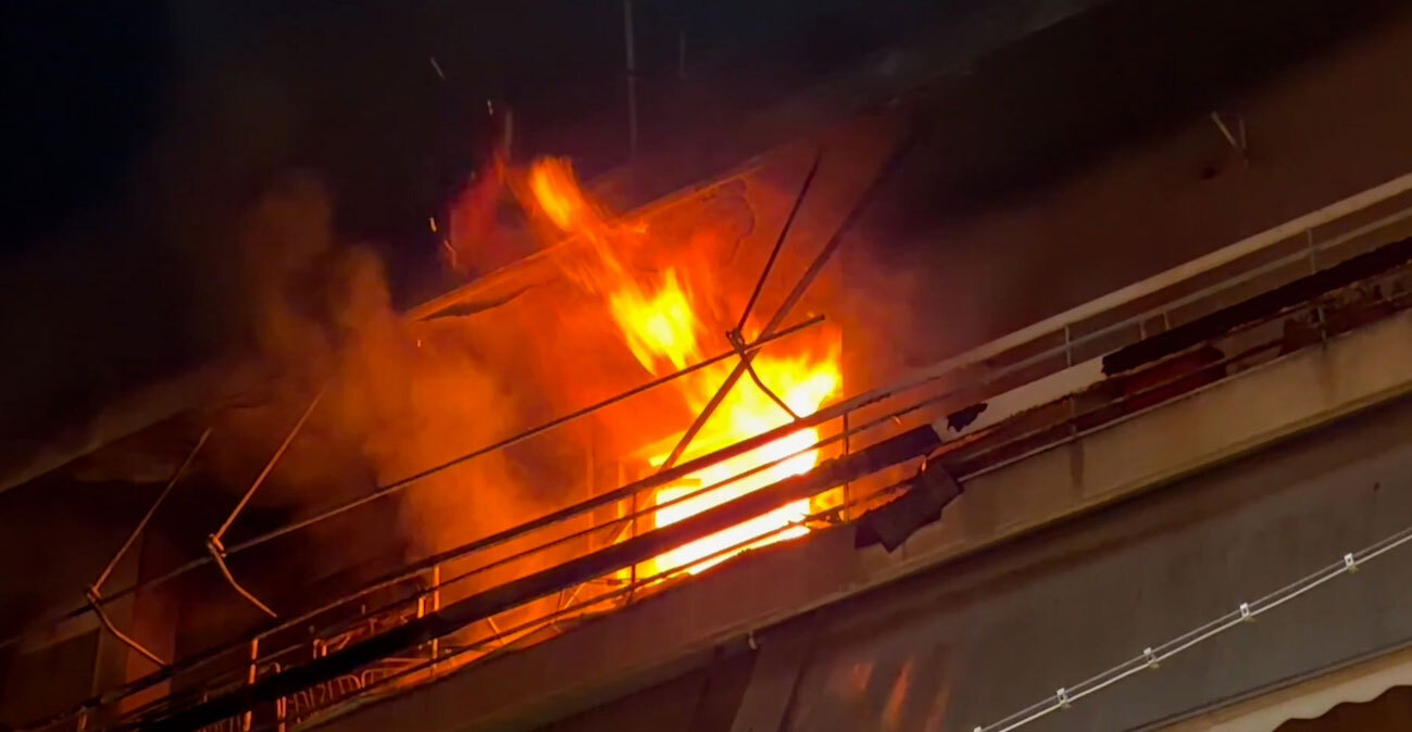 fwtia%20kolonos%20hor