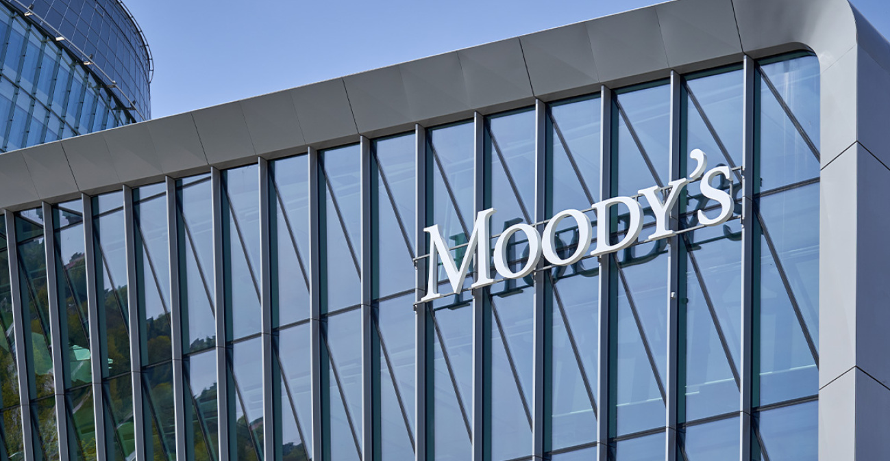 Moody's: Αλλαγές στις αξιολογήσεις των ελληνικών τραπεζών