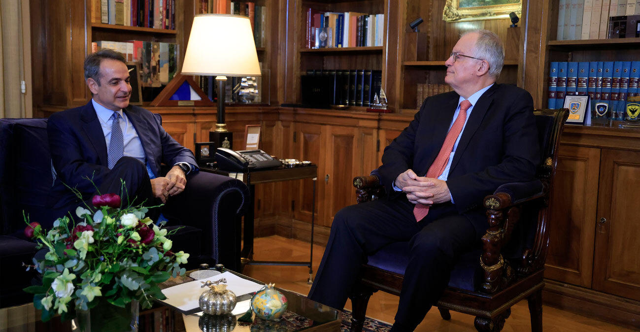 Μητσοτάκης σε Τασούλα: «H κυβέρνηση έχει κάνει το καλύτερο για να στηρίξει τα ελληνικά νοικοκυριά»