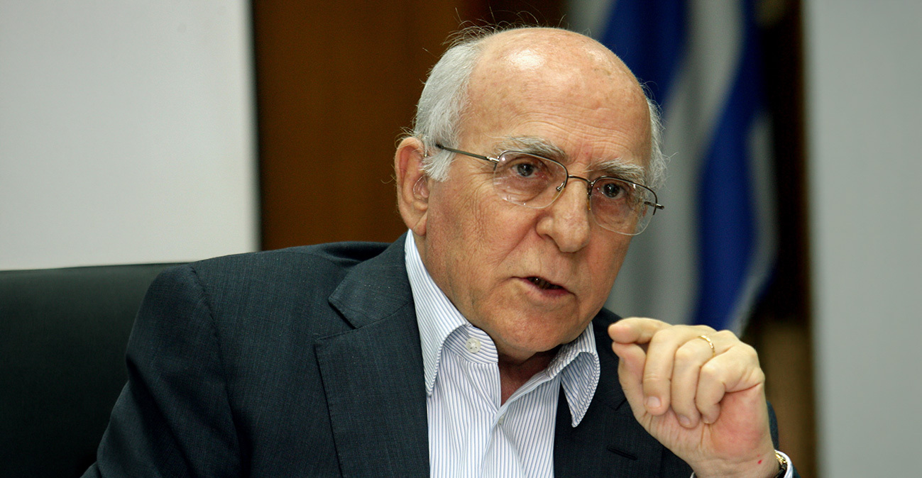 Γιώργος Σουφλιάς: Ο «Σαρακατσάνος» της Νέας Δημοκρατίας που δεν έγινε πρόεδρος -  Έφυγε ήσυχα στα 85 του ο τελευταίος «βαρόνος»
