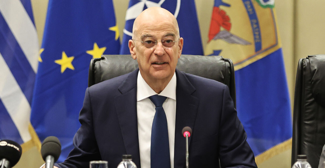 Τουρκική παρενόχληση στο αεροσκάφος του Δένδια - Το έκαναν και στους Γάλλους και τους Ολλανδούς