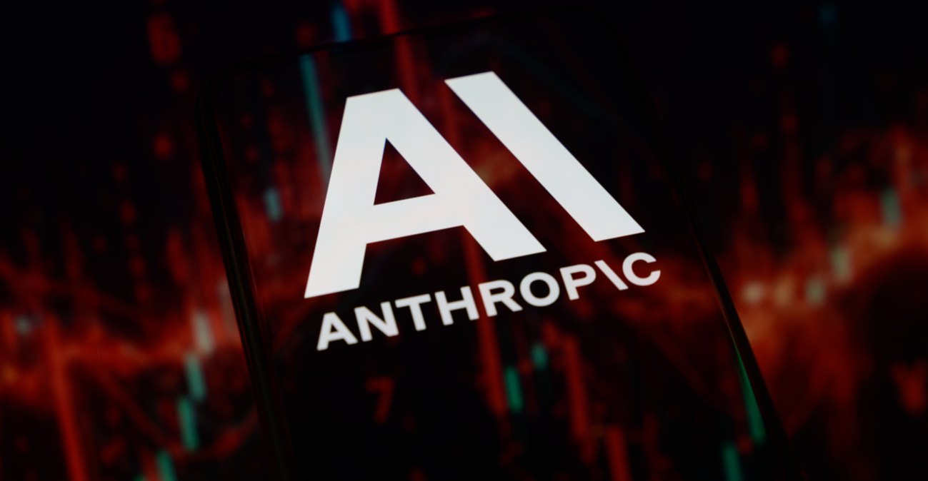 Οι ΗΠΑ μπλοκάρουν την πρόσβαση αλλοδαπών στα δύο κορυφαία μοντέλα AI της Anthropic, ακόμη και στους υπαλλήλους της!