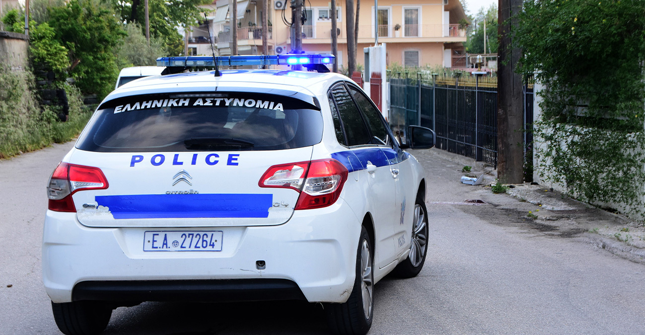 Αστυνομικός μαχαίρωσε και σκότωσε τη σύζυγό του στη Δράμα και μετά αυτοκτόνησε