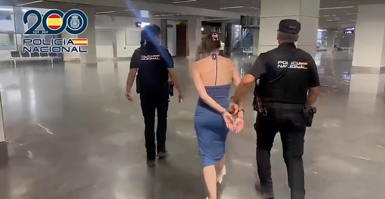 Οικογένεια έκανε χρυσές διακοπές σε θέρετρο στην Ισπανία και έγινε... καπνός την ώρα της πληρωμής, συνέλαβαν την μητέρα στο αεροδρόμιο, δείτε βίντεο
