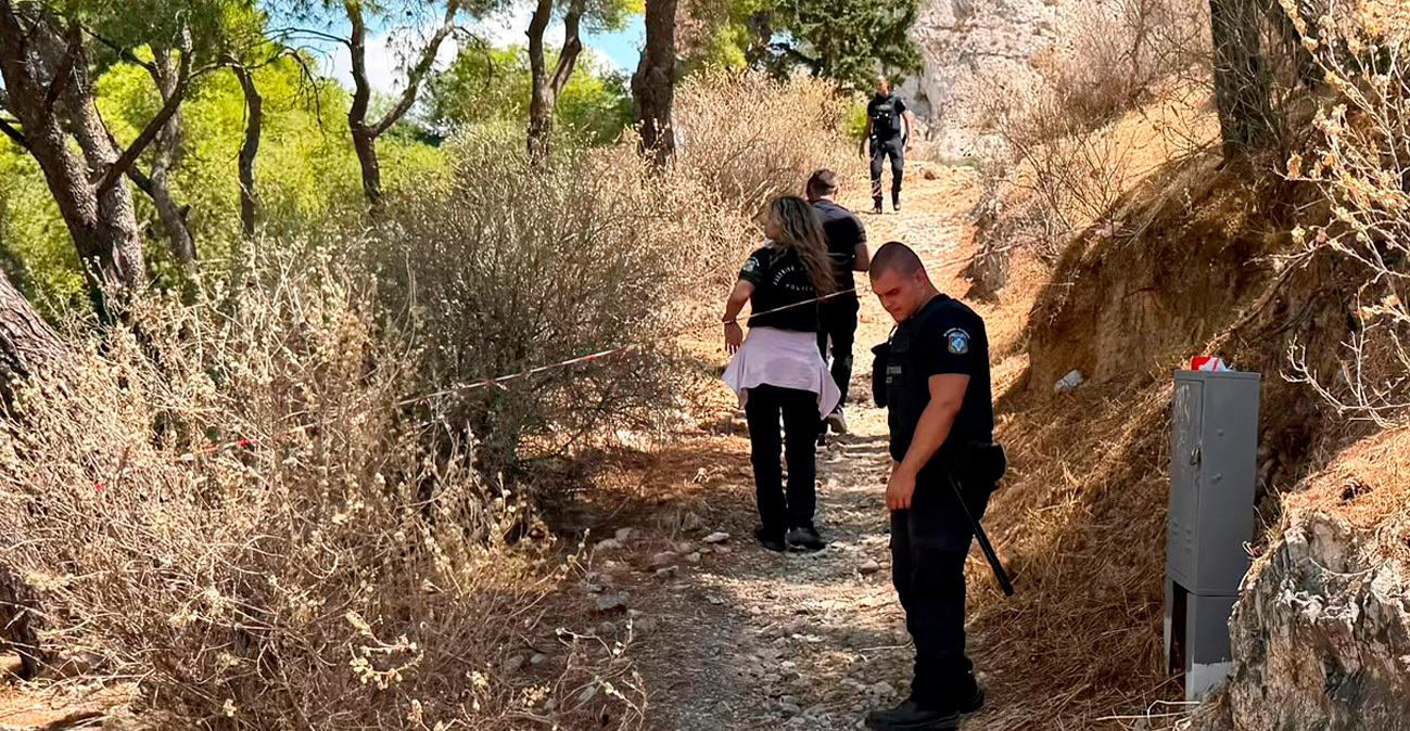 Βρέθηκε σορός σε σπηλιά κοντά στο εκκλησάκι των Αγίων Ισιδώρων στον Λυκαβηττό


