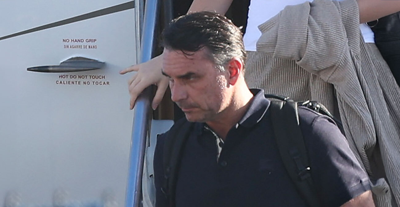Πώς διέφυγε ο Μπολσονάρου από τη Βραζιλία: Το σχέδιο παραπλάνησης με τα 4 ΙΧ, το ιδιωτικό τζετ στην Αργεντινή και η βοήθεια του Λευκού Οίκου