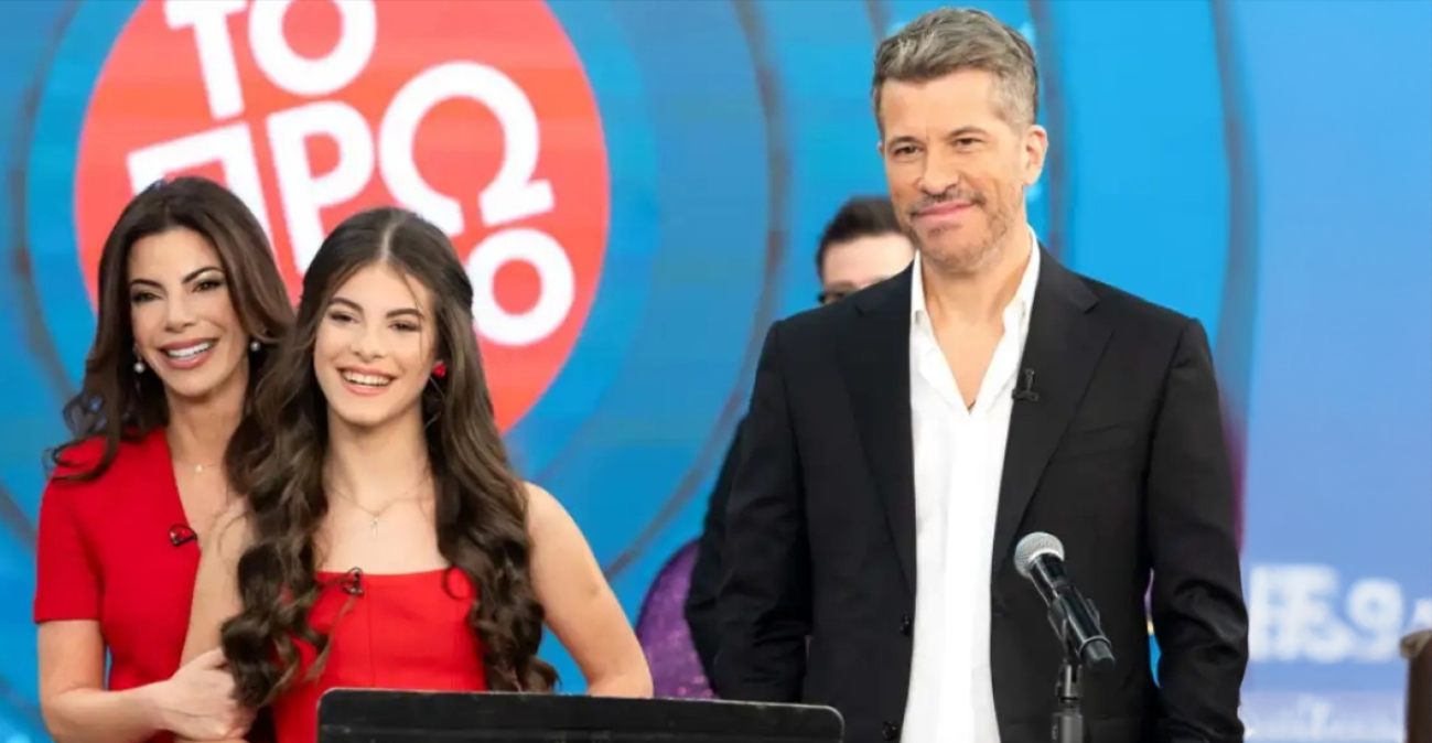 Γιάννης Πάριος: Η εγγονή του έκανε το ντεμπούτο της στο τραγούδι