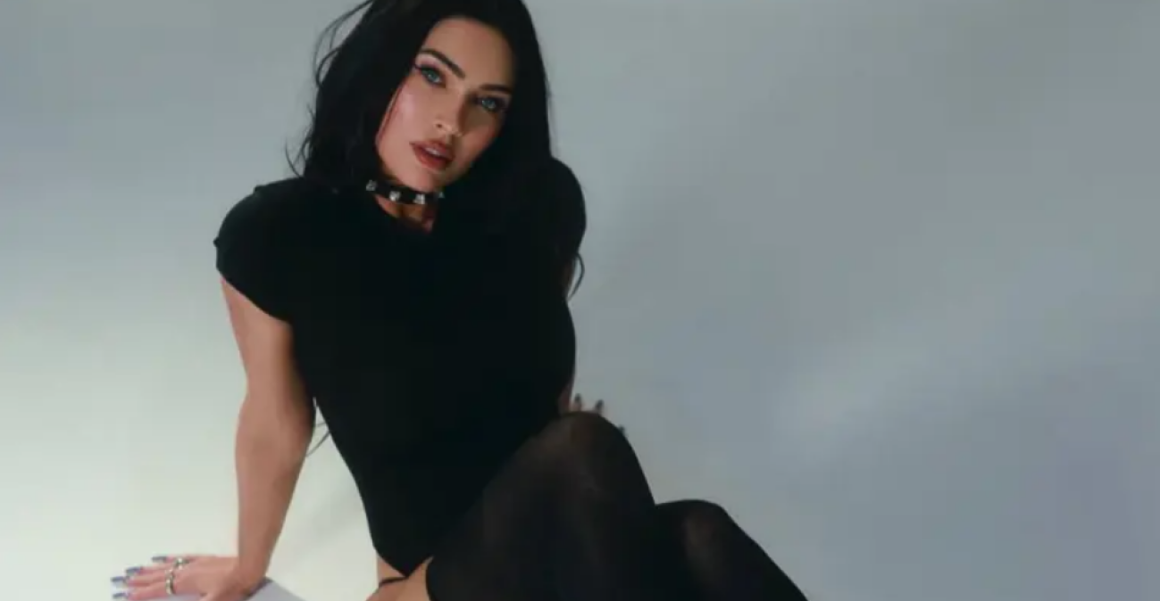 Η Μέγκαν Φοξ επέστρεψε μετά από έναν χρόνο στο Instagram με σέξι φωτογράφιση: «Είμαι ζωντανή»