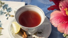 4 ζεστά ροφήματα για τον χειμώνα με καρδάμωμο