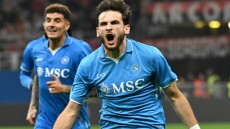 Νάπολι: Τελεσίγραφο σε Κβαρατσκέλια για «πωλητήριο» αν δεν ανανεώσει