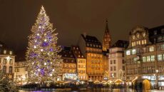 Γαλλία: Άνοιξε η χριστουγεννιάτικη αγορά του Στρασβούργου - Αυξημένα μέτρα ασφαλείας υπό τον φόβο τρομοκρατικών επιθέσεων