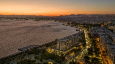 Συναρπαστικές χριστουγεννιάτικες εμπειρίες με θέα το απέραντο γαλάζιο του Θερμαϊκού