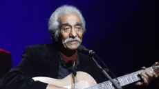 Κώστας Χατζής: Με τα τραγούδια μου έλεγα πράγματα που ενοχλούσαν την Πολιτεία