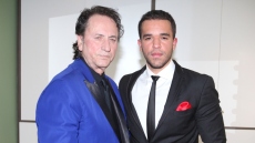 Μάκης Χριστοδουλόπουλος: Εγώ και ο παππούς μου στενοχωρηθήκαμε πολύ, είπε ο εγγονός του για την απόλυση του τραγουδιστή 