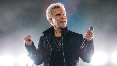 Μπίλι Άιντολ: Ανακοίνωσε τη νέα περιοδεία του