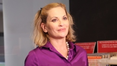 Θεοφανία Παπαθωμά για τις νέες δηλώσεις του Άρη Σερβετάλη για τις αμβλώσεις: Φοβερό να πρέπει να εξηγείς τα αυτονόητα