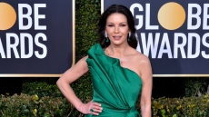 Κάθριν Ζέτα Τζόουνς: Θα πρωταγωνιστήσει στη σειρά «Kill Jackie»