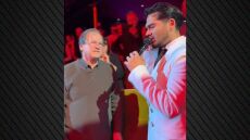 Χρήστος Μάστορας: Η αφιέρωση στον Χρήστο Νικολόπουλο και η συνάντηση στο νυχτερινό κέντρο που εμφανίζεται - Δείτε το βίντεο