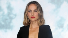 Η Νάταλι Πόρτμαν βρίσκεται σε σχέση με Γάλλο μουσικό έναν χρόνο μετά το διαζύγιό της από τον Μπέντζαμιν Μίλιπεντ