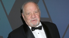 Ο Πολ Σρέιντερ, ο σεναριογράφος του «Ταξιτζή», κατηγορείται από πρώην βοηθό του για σεξουαλική παρενόχληση