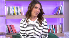 Άννα Μενενάκου: Είμαι outsider, ο δρόμος μου ήταν μοναχικός για να φτάσω σε όποιο σημείο έχω φτάσει