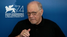 Ο Πολ Σρέιντερ αρνείται τις κατηγορίες για σεξουαλική επίθεση και παρενόχληση: Κίνηση απελπισίας και καιροσκοπισμού η μήνυση