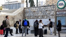 Πρωτομαγιά: Πώς θα κινηθούν μετρό, λεωφορεία, τρόλεϊ - Δεμένα τα πλοία, χειρόφρενο στα τρένα, πού θα γίνουν συγκεντρώσεις