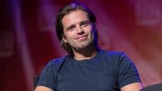 Ο Σεμπάστιαν Σταν θα πρωταγωνιστήσει στη δραματική ταινία «Burning Rainbow Farm»