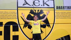 Το καλωσόρισμα της ΑΕΚ στον Πενράις - Το πρώτο 24ωρο του Σκωτσέζου στην προετοιμασία - Βίντεο 