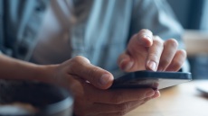 Πάτρα: 30χρονη ενεργοποίησε το Panic Button για να γλιτώσει από τον πρώην σύζυγό της