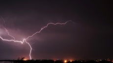 Καιρός: 100 χιλιοστά βροχής στους Παξούς - Πού θα είναι έντονα τα φαινόμενα την Παρασκευή