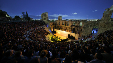 Η “Μεταμόρφωση” του Δημήτρη Παπαιωάννου μάγεψε το Ηρώδειο