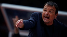 Επίθεση Αταμάν κατά της διαιτησίας για το Ολυμπιακός - Παναθηναϊκός: «Ελληνορωμαϊκή πάλη σε γήπεδο μπάσκετ!»
