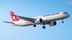 Απειλή για βόμβα σε πτήση της Turkish Airlines: Προσγειώθηκε στη Βαρκελώνη συνοδεία μαχητικών
