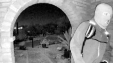 Ανακρίνουν ύποπτο για την απαγωγή της μητέρας της δημοσιογράφου του NBC, το βίντεο που κατέγραψε κάμερα ασφαλείας