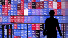 Ξανά πάνω από τα $100 το βαρέλι το πετρέλαιο, συνεχίζονται οι αναταράξεις στα χρηματιστήρια