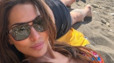 Οι φωτογραφίες της Δέσποινας Βανδή από το Πάσχα στην Κρήτη με τον Βασίλη Μπισμπίκη και το σχόλιο της κόρης της