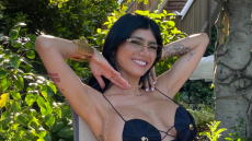 Μία Καλίφα: Απάντησε με ανάρτηση για την 11η Σεπτεμβρίου στις φήμες για σχέση της με τον Άλβαρεζ 