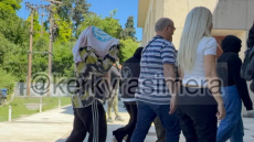 Κέρκυρα: Στα δικαστήρια οι πέντε γυναίκες για τη φωτογράφιση με στύλο του pole dancing στα Παλαιά Ανάκτορα